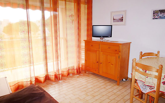 Los Amigos - Photo 2