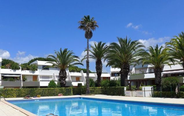 Les Cyprianes - Photo 6